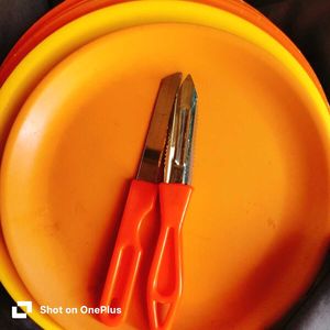 9 Vibrant Melamine Dinner Plates