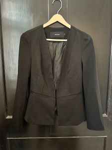 Vero Moda Black Open Front Blazer