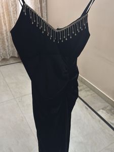 Elegant Black Velvet Embellished Dress