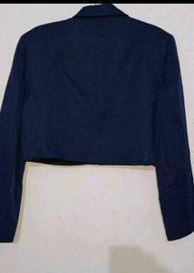 Chic Cropped Navy Blazer