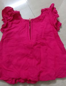 Girl Baby Top Upto 2 Year
