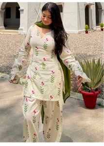 Women's White Floral Kurta Set