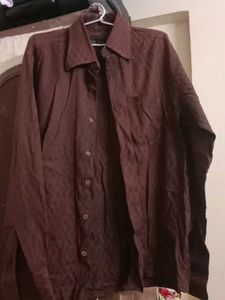 Men's Classic Fit Brown Shirt