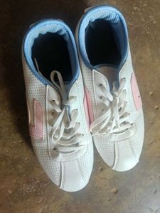 Stylish White &amp; Pink Sneakers for Women