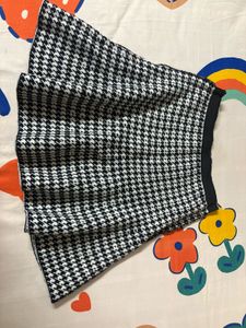 Houndstooth Skirt
