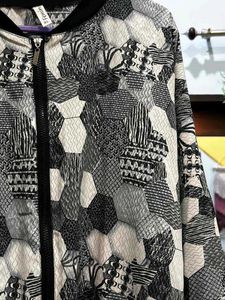 Geometric Print Jacket for light weight fo