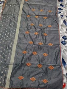 Elegant Grey Saree with Orange Motifs.. no blouse