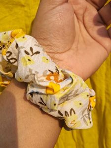 Yellow Floral Print Scrunchie