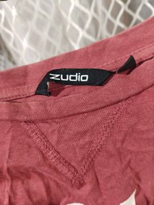 Zudio This Girl Can Graphic Tee