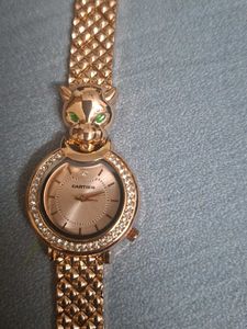 Elegant Rose Gold Watch with Animal Motif