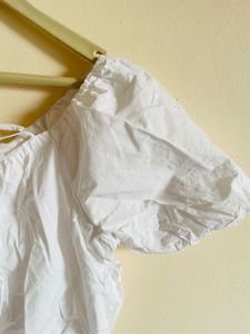 White Puff Sleeve Crop Top
