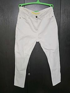 Slim Fit Strechable Jeans