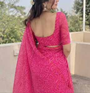 Stunning Pink Bandhani Ethnic Gown