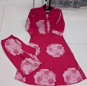 Chic Pink Floral Kurta Set