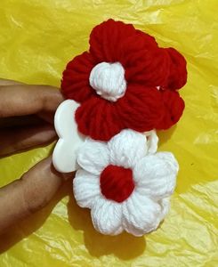 Flower Claw Hair Clip