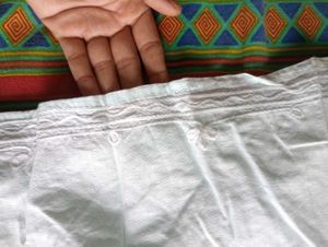 Embroidered White Cotton Kurta
