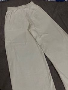 H&amp;M Comfortable Cream Joggers