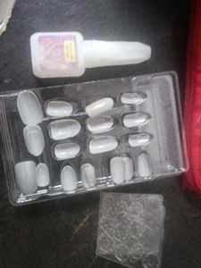 Press-On Nails Kit with Glue