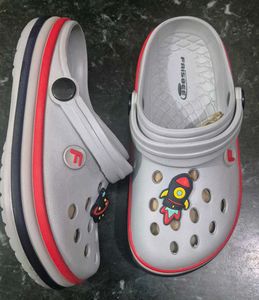 Brand new Cute kids Clogs in size 13