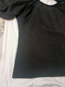 Chic Black Puff Sleeve Top