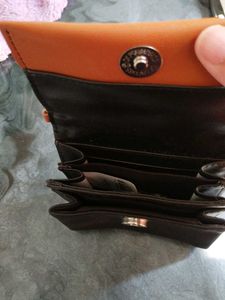 Stylish Two-Tone Clutch with Chain Strap