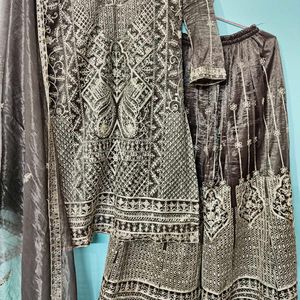 eid special Elegant Embroidered Kurta Palazzo Set