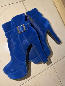 Blue Velvet Platform Heeled Boots