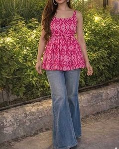 Stylish Pink Geometric Print Tunic
