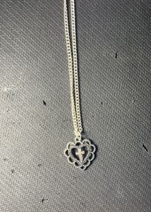 Trendy pendants