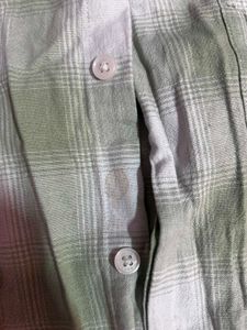 Men's Plaid Button-Up Shirt
