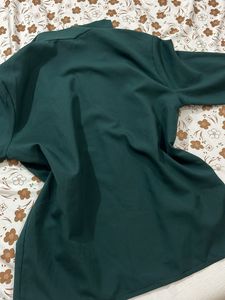 green t-shirt