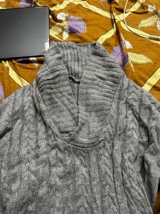 Cozy Gray Cable Knit Sweater