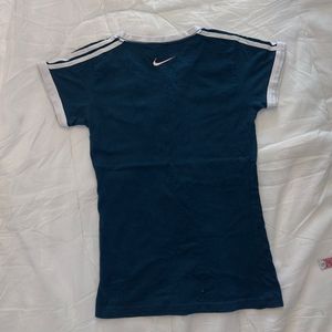 Nike Navy Blue T-Shirt with White Stripes
