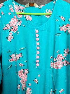 Beautiful Floral Unused Xxl Size Branded Kurta