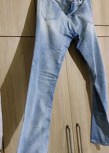 Recap Light Indigo Jeans