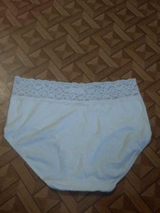 Comfortable White Lace Trim Briefs