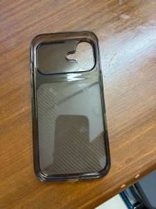 Iphone 17 Carbon Fiber Textured Phone Case