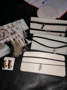 2 Chokers With One Freebie