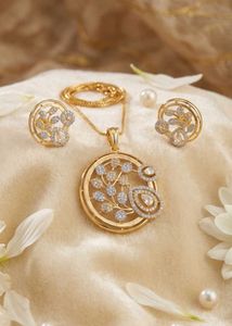 Elegant Gold-Tone Jewelry Set