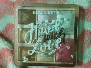 Bella Keen 'Hated with Love' Highlighter Palette