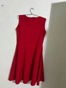 Red Sleeveless Party Dress