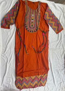 NAVRATRI Embroidered Kurti With Side Tie Ups