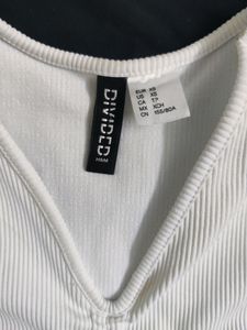 H&amp;M New White Ribbed Cinched Crop Top