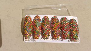 Dazzling Rhinestone Brooch Set