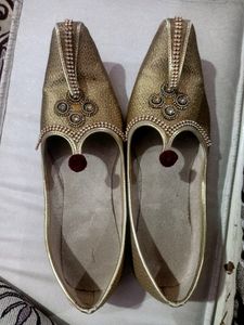 Men Jaipuri Juti