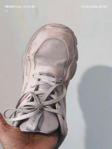 Trendy Sneakers - Comfortable and Stylish!