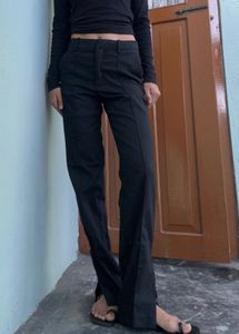 H&M Cut OutTrouser