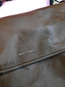 Stylish Brown Crossbody Bag