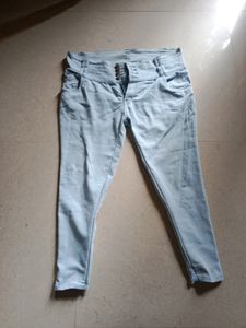 Women's Jeans