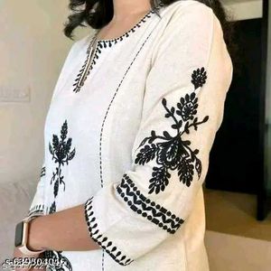Elegant White Kurta with Black Embroidery_M
